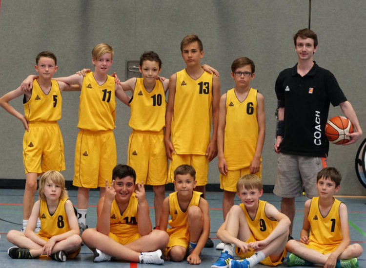 Mannschaftsfoto der U12 Minis des TV 1860 Fürth